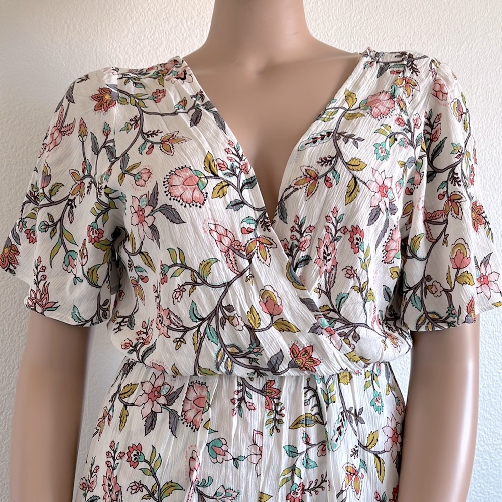 LOTS OF LOVE Women Short Sleeve Bell Sleeve High Low Maxi Dress Size L NWT - Picture 5 of 6